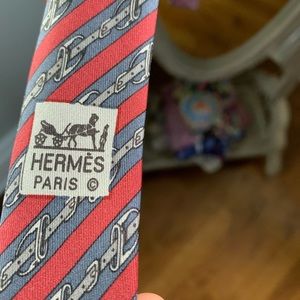Classic Hermès buckle print tie vintage